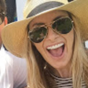 Meet your Posher, Holly